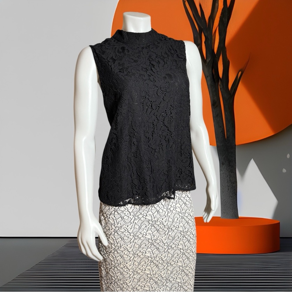 NWT Ricki’s Sleeveless Top Size L